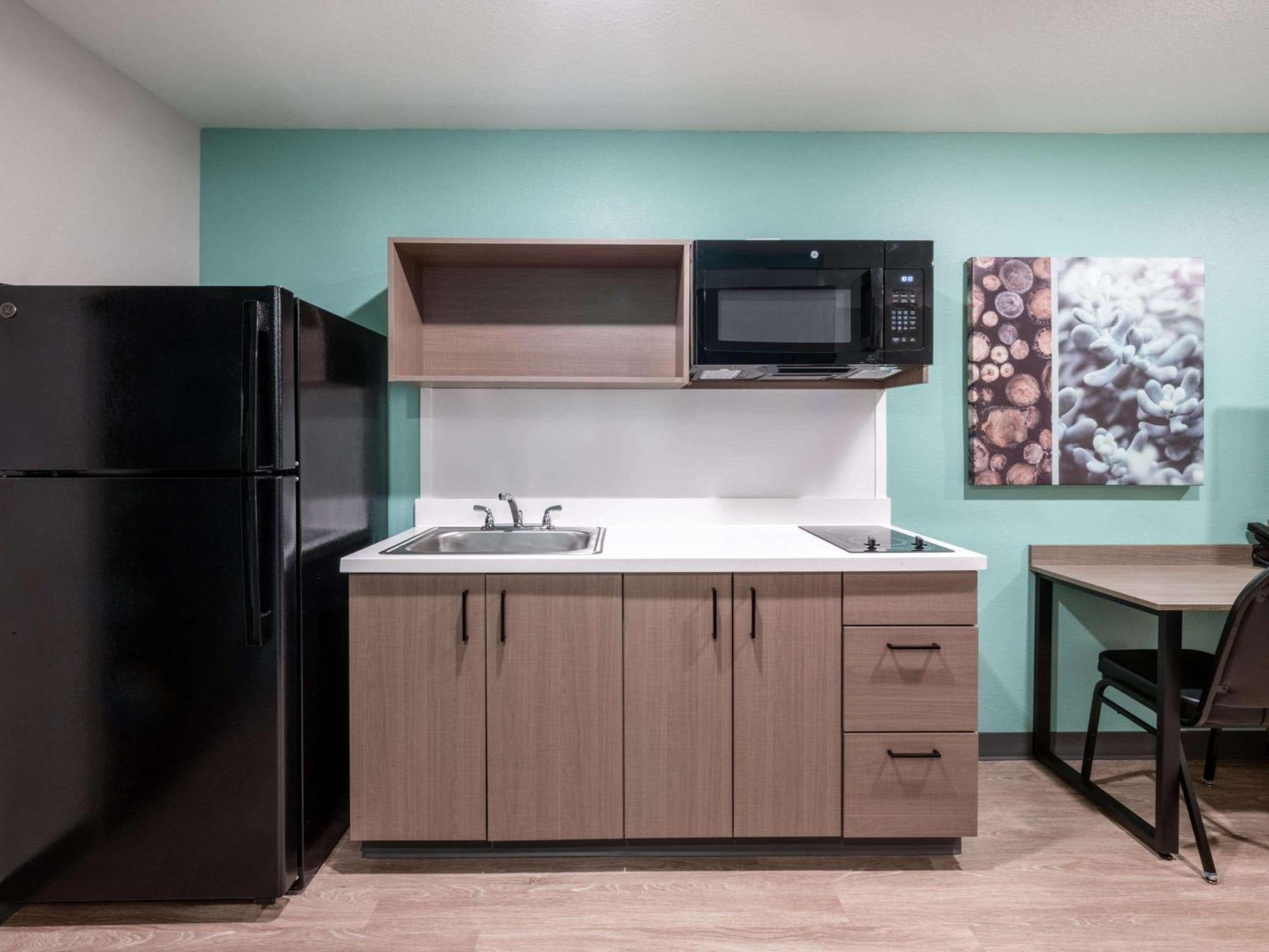 Echo Suites Extended Stay By Wyndham Indianapolis Ameriplex Buitenkant foto
