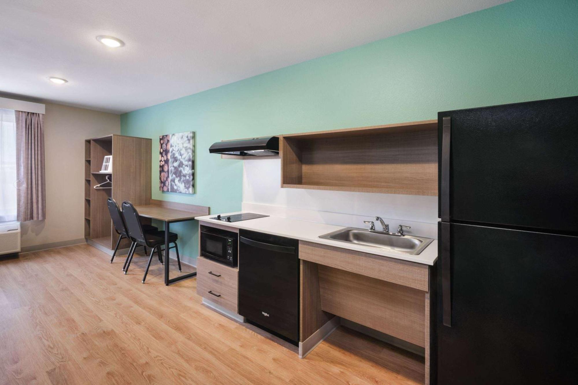 Echo Suites Extended Stay By Wyndham Indianapolis Ameriplex Buitenkant foto